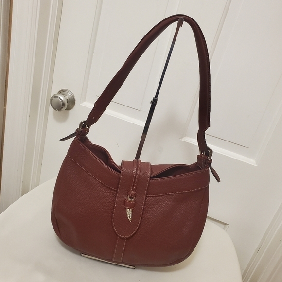 CATS Burgundy Pebble Grain Leather Hobo Bag, Classic - Picture 13 of 13